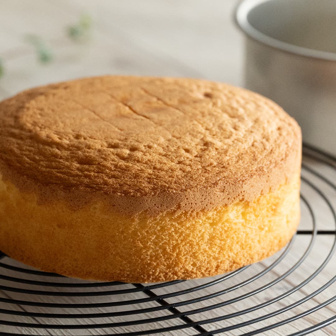 基本のふんわりスポンジケーキ 1