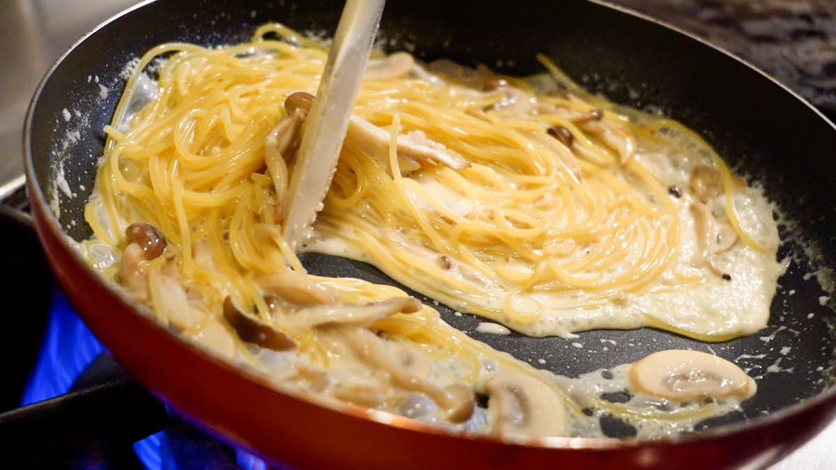 きのこクリームパスタ 3