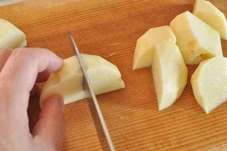 だしなし簡単！肉じゃがの基本レシピ作り方 3