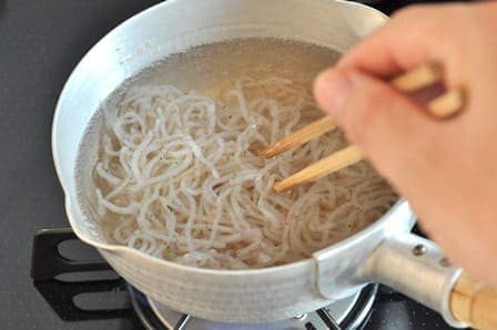 だしなし簡単！肉じゃがの基本レシピ作り方 5