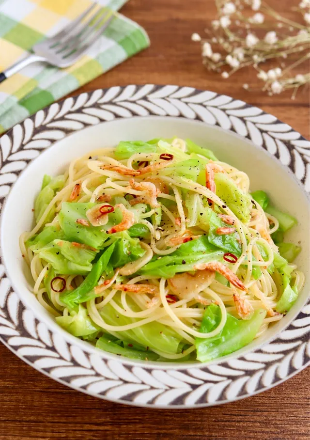 春キャベツと桜エビのペペロンチーノ 1