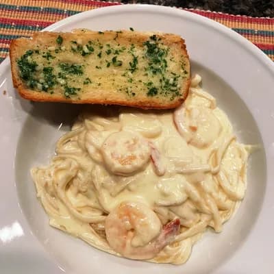 絶品パスタ☆海老のクリームチーズソース 9
